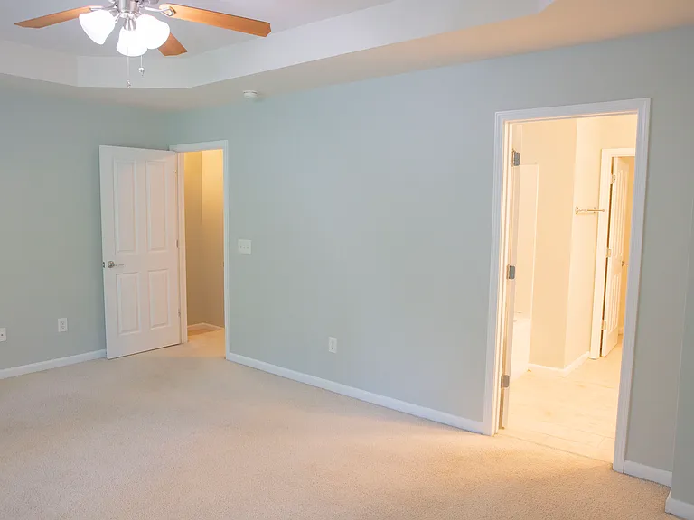 8312 Pilots View Dr — Photo 16