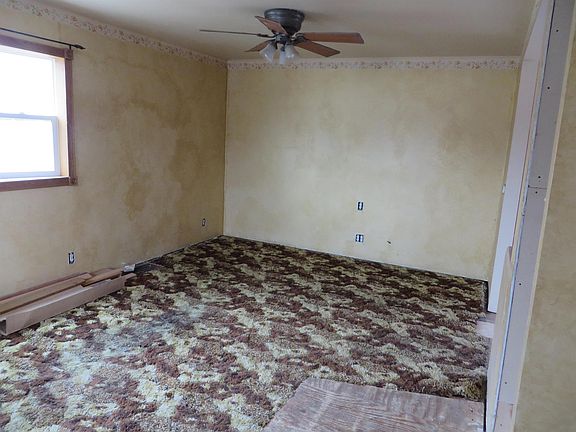 5th image of 2020 S Jackson St