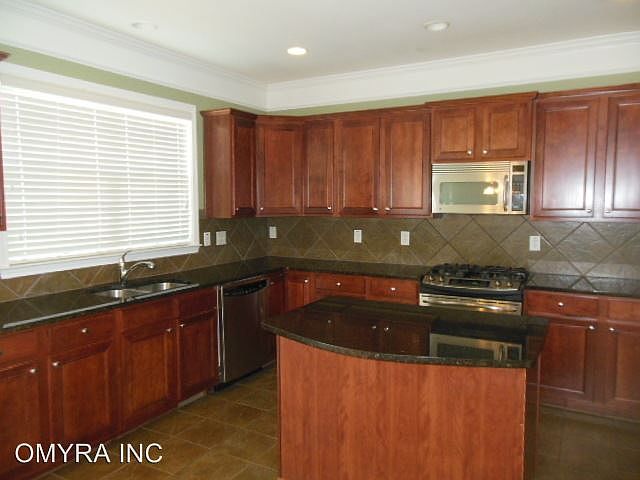 1st image of 2128 Shoop Ct SE #2