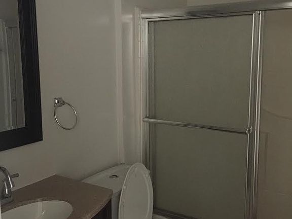 5th image of 7343 Woodley Ave APT 2