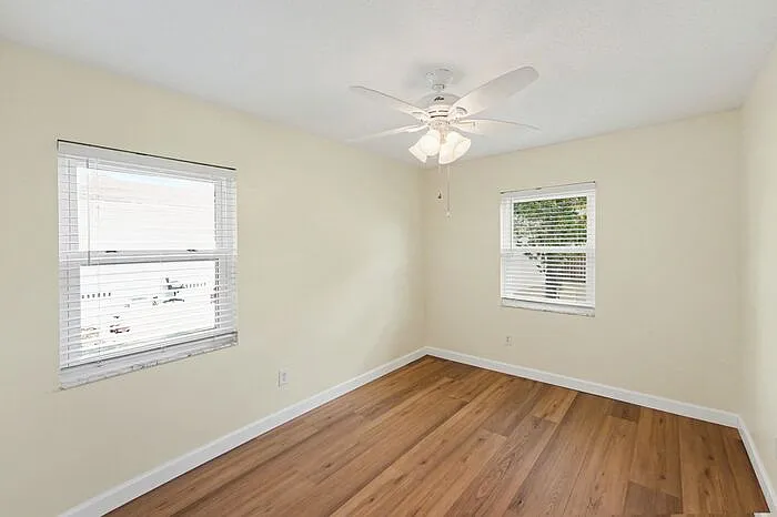 9605 N Edison Ave — Photo 15
