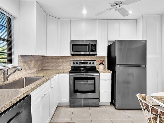 3rd image of 3351 NW 85th Avenue #215