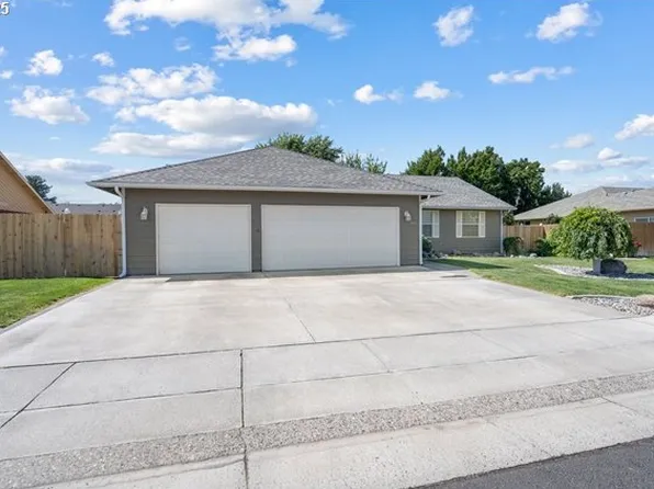 905 W Hartley Ave, Hermiston, OR 97838