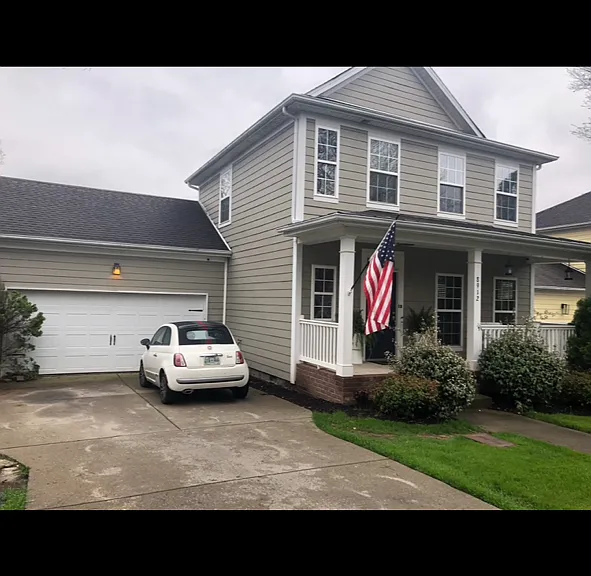 8912 Lyman Ln — Photo 1