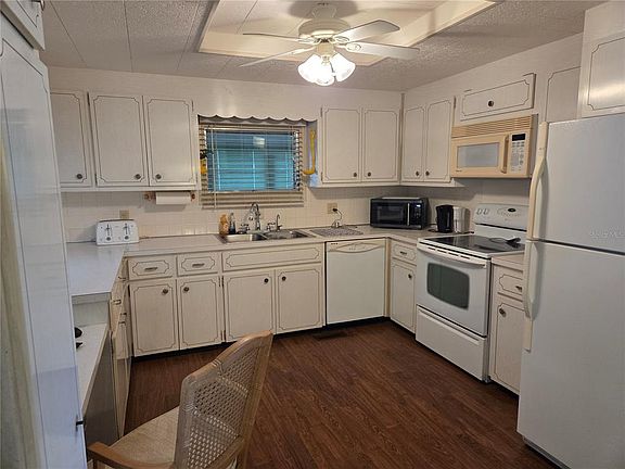 3rd image of 9900 Ulmerton Rd Lot 13