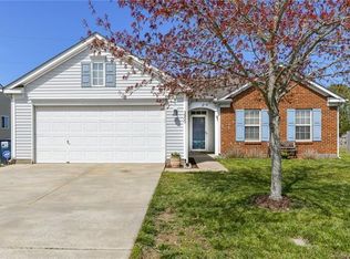 3900 Cardinal Bluff Ln, Indian Trail, NC 28079