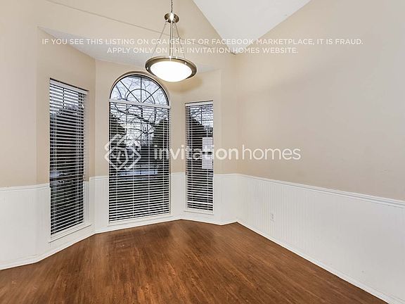 5th image of 822 Xavier Dr