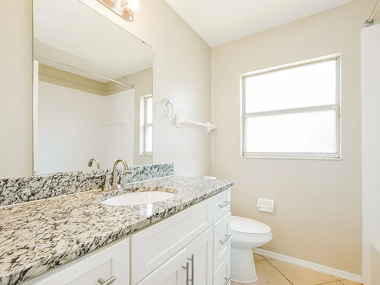 837 Shell Ln — Photo 15