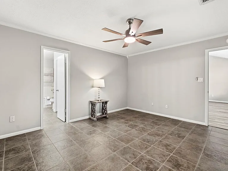 19727 Waverly Park Ln — Photo 17