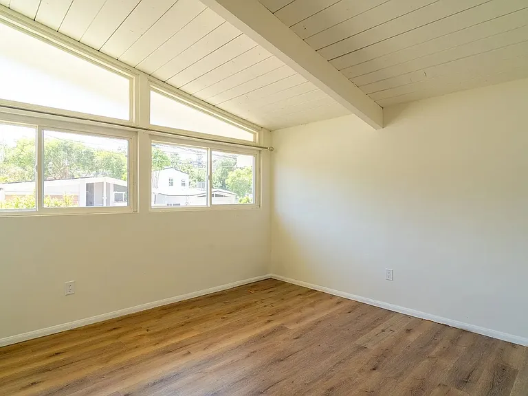 5418 Baja Dr — Photo 6