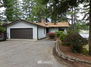 210 E Shore Dr, Grapeview, WA