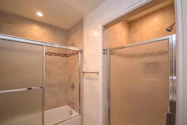 1112 Ocean Park Blvd #D — Photo 10