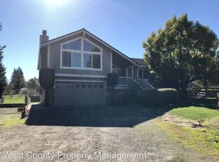 609 Sparkes Rd, Sebastopol, CA 95472