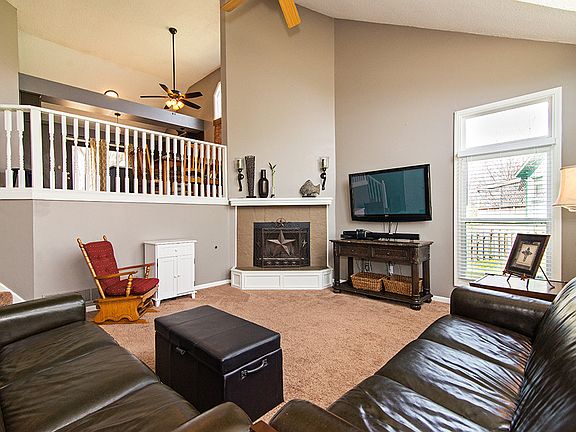 5th image of 6408 Brockway St