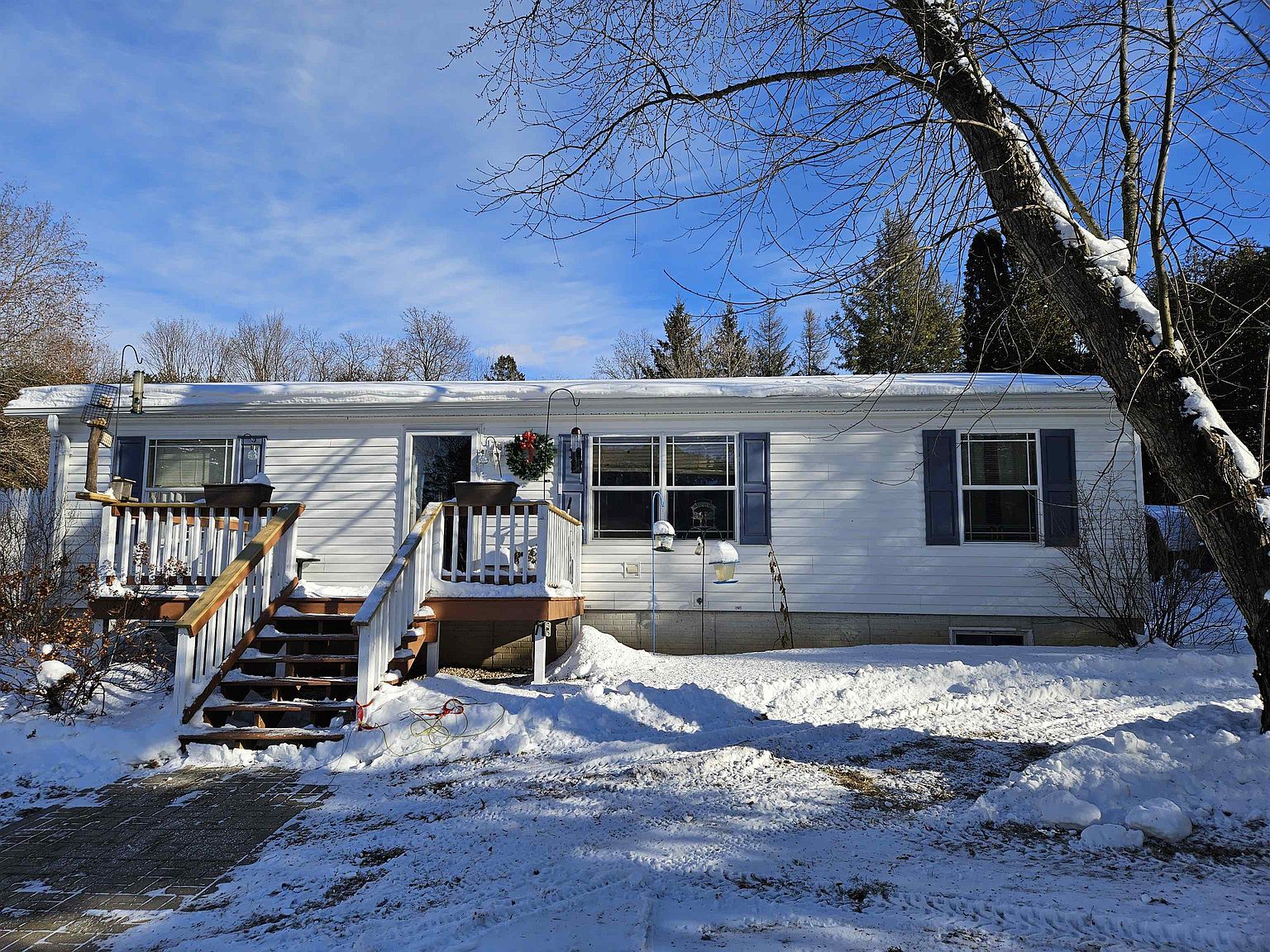 167 S School Rd, Daggett, MI 49821 Zillow