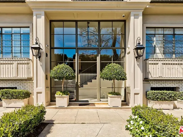 9601 Charleville Blvd APT 5, Beverly Hills, CA 90212