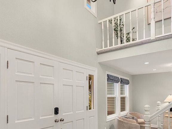 5th image of 16225 NE 112th Court