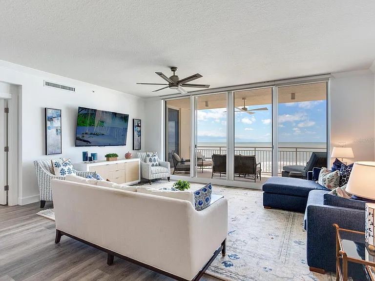 15208 Gulf Blvd #408 — Photo 1