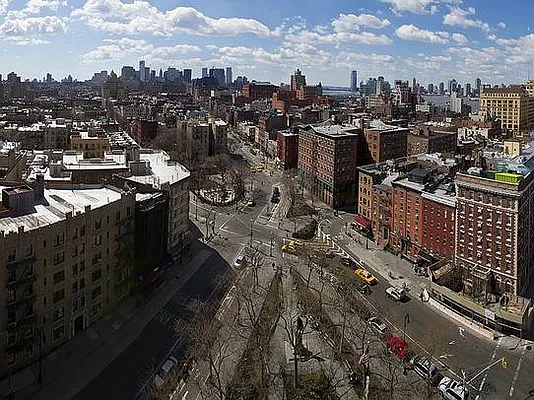 Sold by Stribling | media 7