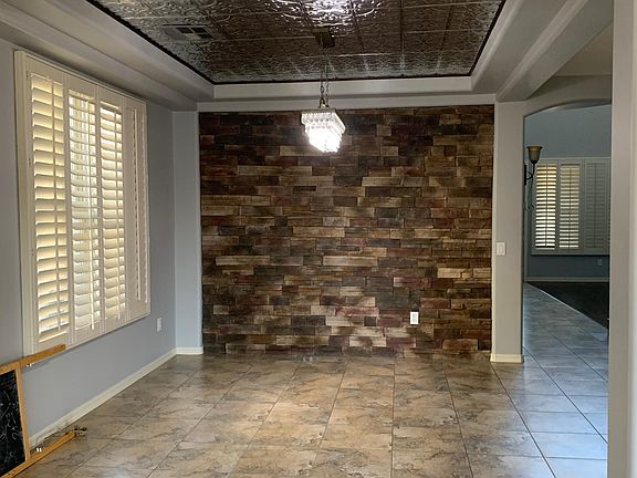 Dinning Room/ Bar Set Up Room
