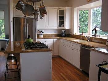 4th image of 141 Deerbrook Dr