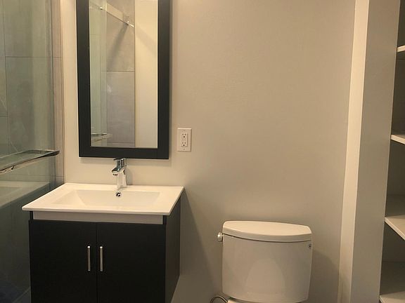 3rd image of 136 Locksley Ave APT 4