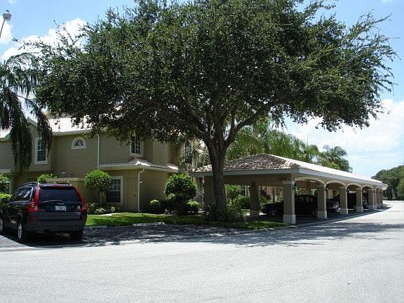 2nd image of 13631 Worthington Way APT 1702