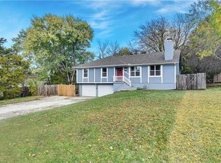 16003 Richmond Ave, Belton, MO 64012