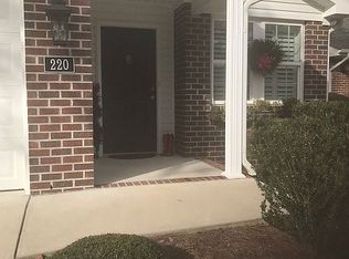 220 Pinehurst Trace Dr, Pinehurst, NC 28374