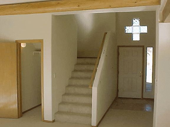 3rd image of 10215 Green River Pl NW