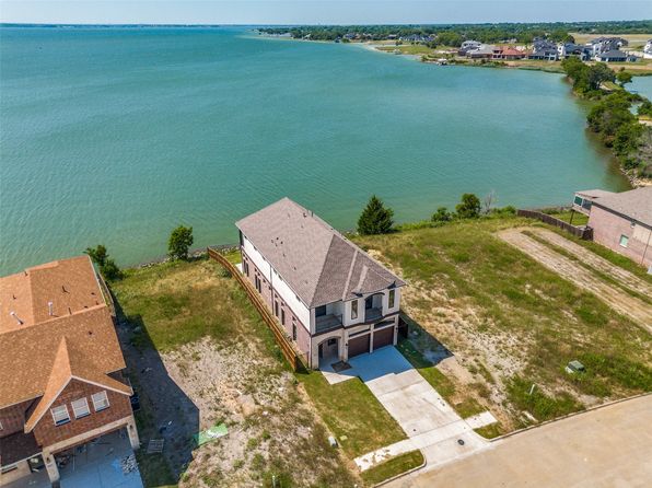 Home for Sale in Forney TX
