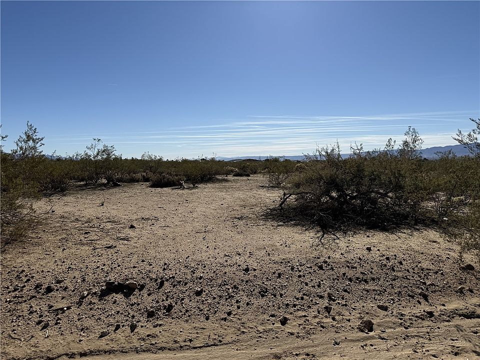 1st image of 306-47-014F Earl Dr.