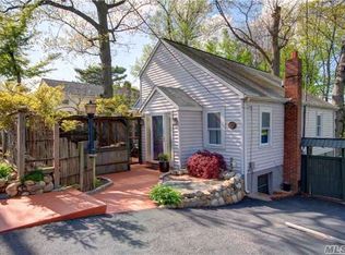 23 Hillside Ave, Glenwood Landing, NY 11547