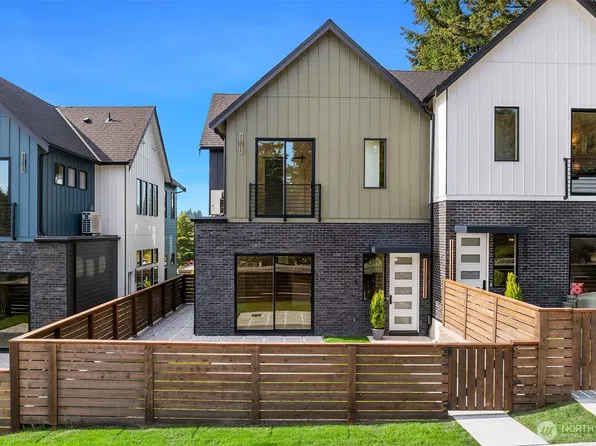 18607 A 104th Avenue NE, Bothell, WA 98011