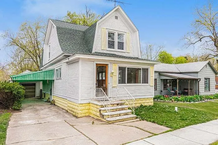 3 bed, 1994 sqft, $1,900 — Photo 3