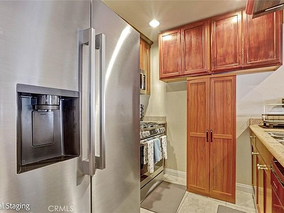 3rd image of 20253 Keswick St APT 322