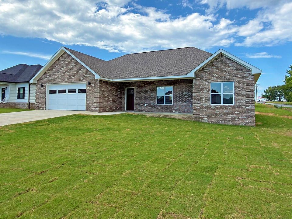 1st image of 10 Ashley Faith Dr