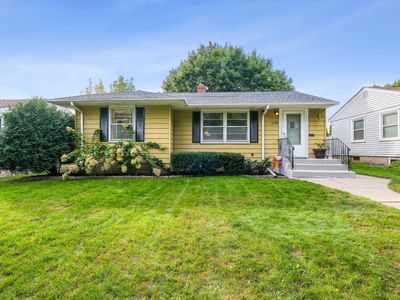 1676 Montana Ave E, Saint Paul, MN, 55106