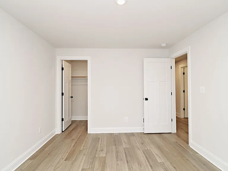 2411 Anlee Rd #B — Photo 9