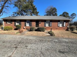 2923 Amity Garden Ct, Charlotte, NC 28205