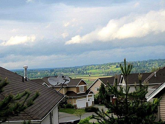 3rd image of 7123 132nd St SE