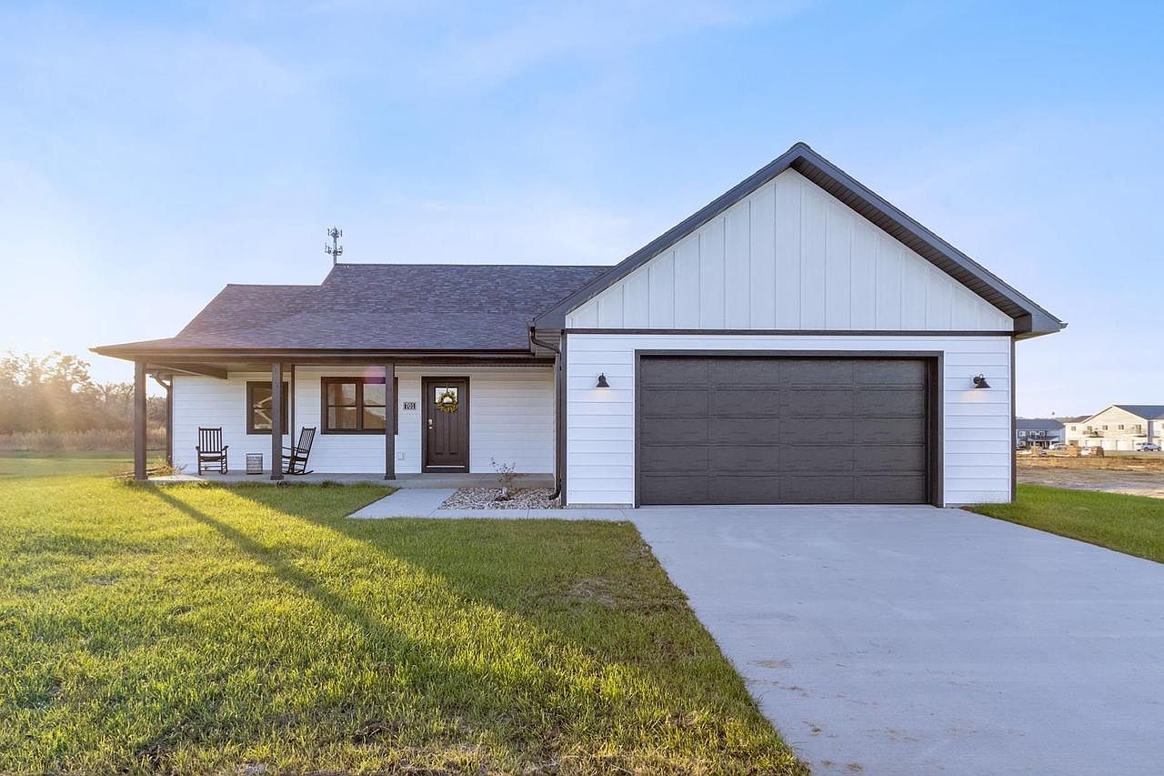 701 Eisenhower Street, Baraboo, WI 53913 MLS 1963814 Zillow