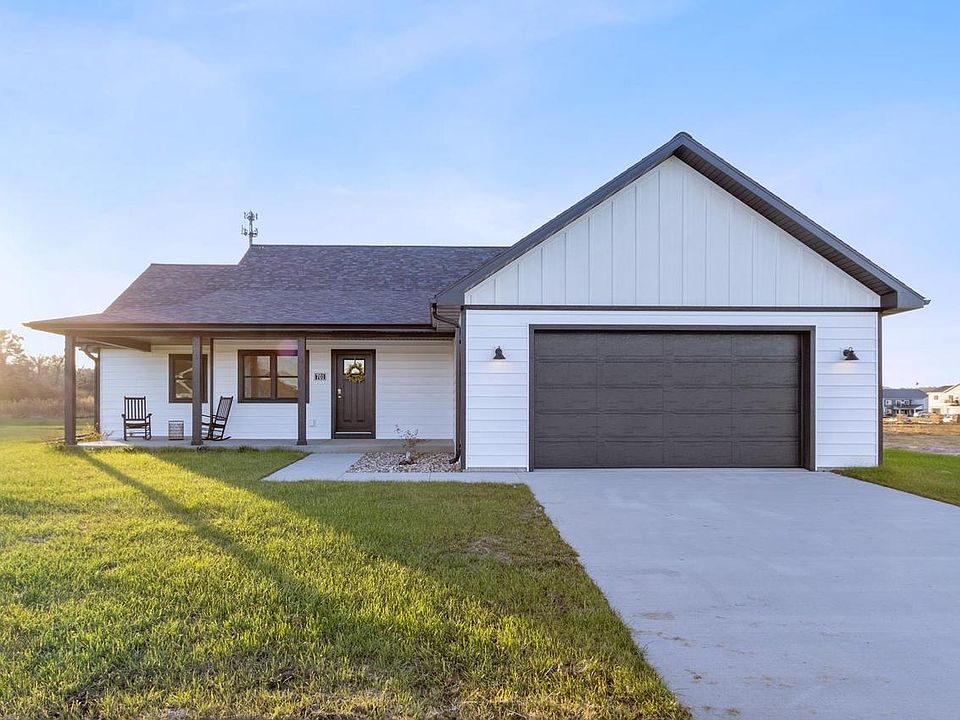 701 Eisenhower Street, Baraboo, WI 53913 Zillow