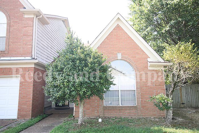 1st image of 7721 Shadowland Dr