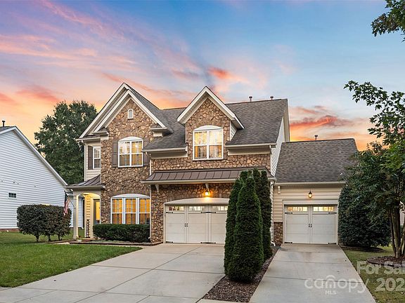 2nd image of 3005 Misty Moss Ct