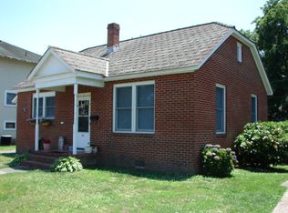 903 Maple St, Elizabeth City, NC 27909