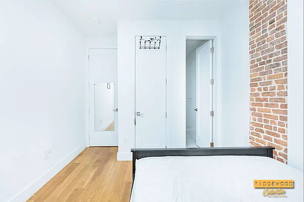 Rented by Voro NYC | media 23