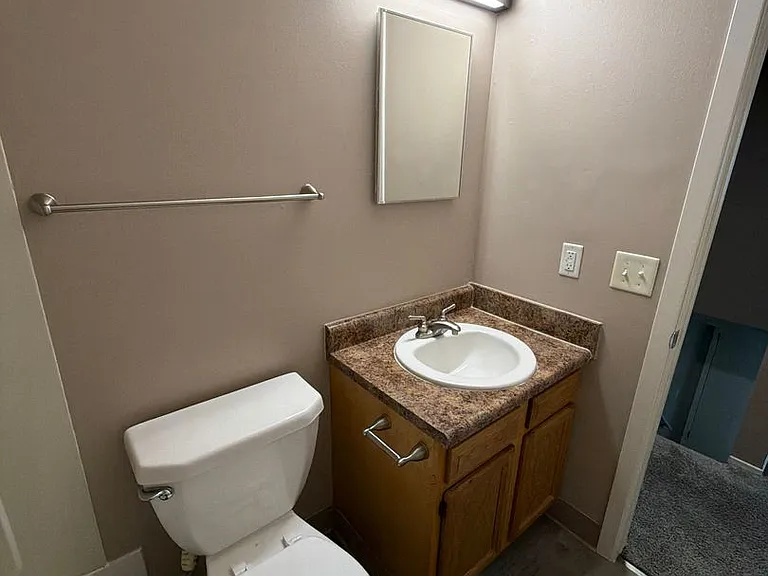 Southdale Square Apartments — Photo 130