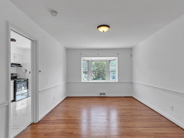 1804 Winford Rd — Photo 5