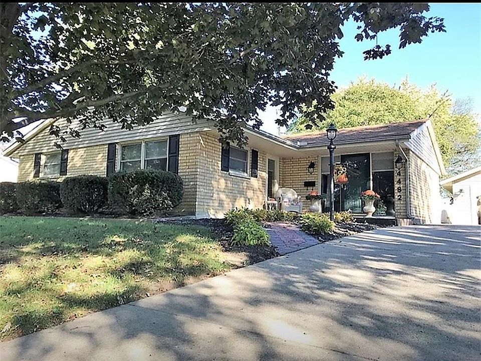 1st image of 4482 Green Meadows Dr